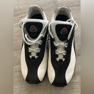 Ecco women's sneakers sz 7